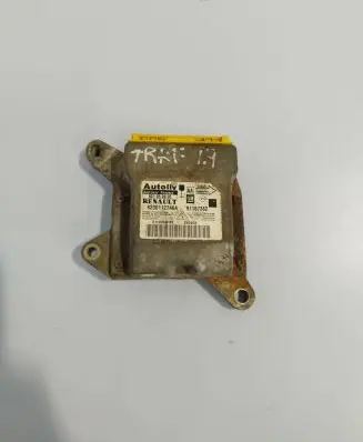 Renault Trafic II (X83) Airbag control unit/module 8200112746A 91167362 601959800