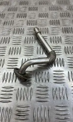 Chrysler Grand Voyager V EGR valve line/pipe/hose