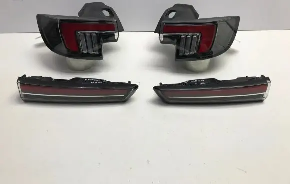 Opel Mokka B Rear/tail lights set 9833721980 9833721880 9833944580