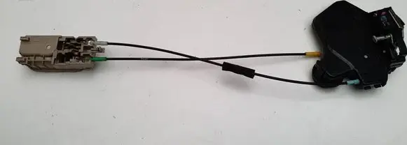 Toyota Hilux (AN10, AN20, AN30) Front door lock