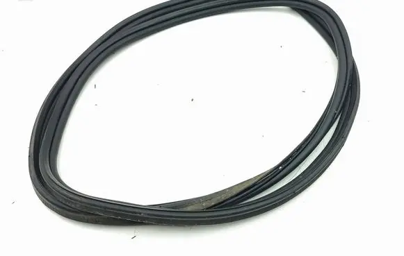 Mini Cooper Countryman R60 Trunk rubber seal (body) 9801388