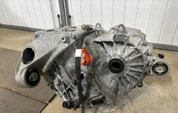 Tesla Model 3 Electric car motor 112099000G TG120303000MLO