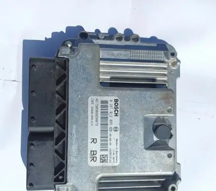 Honda CR-V Engine control unit/module 0281012095