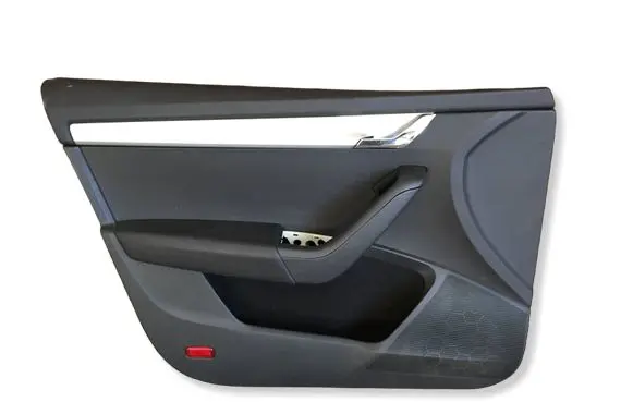 Skoda Octavia Mk3 (5E) Front door card panel trim 5E0837247