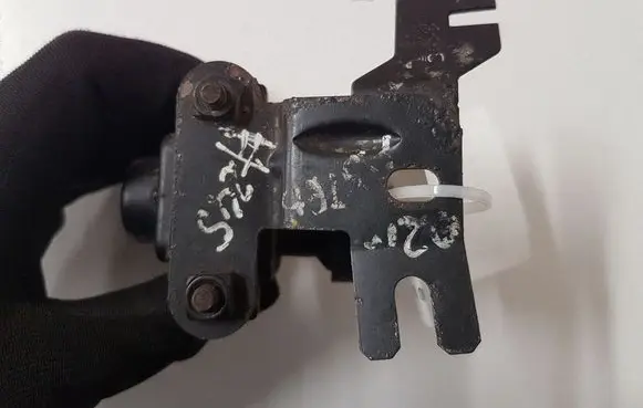 Opel Zafira A Turbo solenoid valve 4522371 4715396