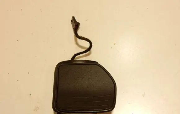 Steering wheel buttons/switches