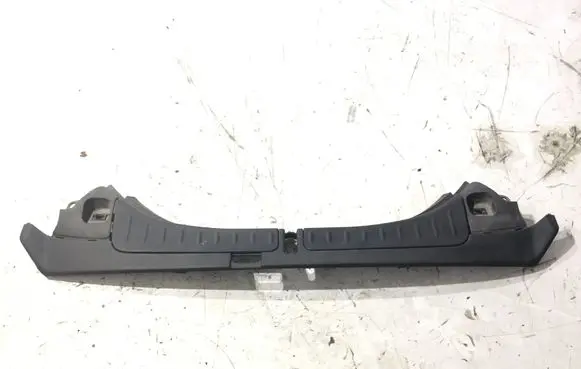 Tesla Model S Front trunk storage compartment trim 100633000E