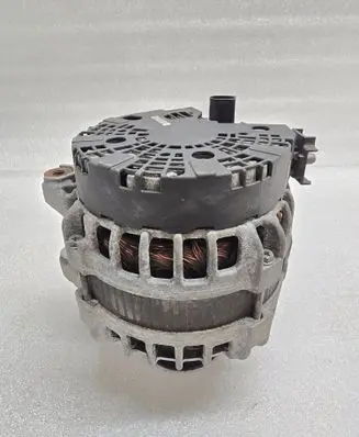 Volvo XC90 Generator/alternator 30659580