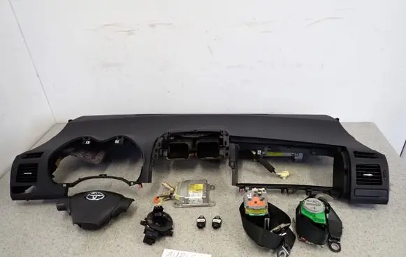 Toyota Auris 150 Airbag set 