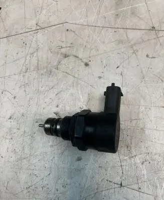 Opel Vectra C Fuel main line pipe 0281002507 251005 21205552