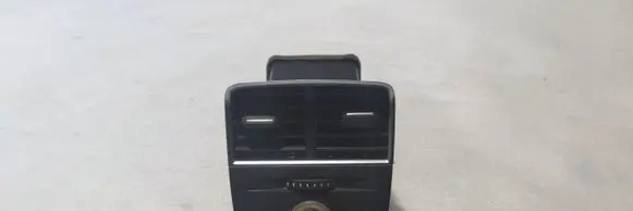 Audi A3 S3 8V Rear air vent grill 8V0857042