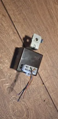 Mitsubishi Grandis Other relay 0680005300 1257a002