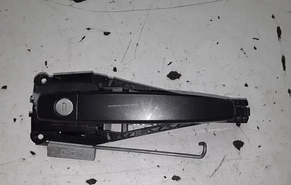 Opel Insignia A Loading door interior handle 13305780