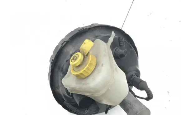 Volkswagen Touareg I Master brake cylinder