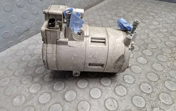 BMW 3 G20 G21 Air conditioning (A/C) compressor (pump) 9496109