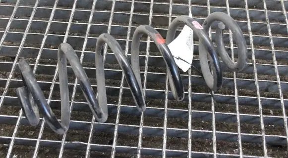 Toyota Verso-S Rear coil spring