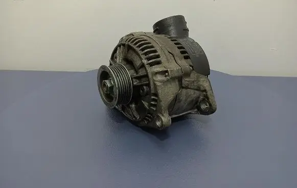 Audi A6 S6 C5 4B Generator/alternator 078903015F
