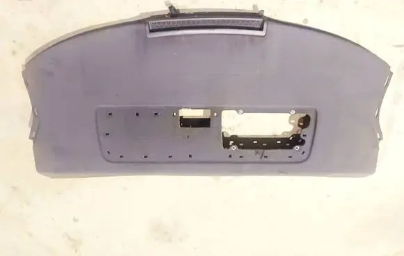 Parcel shelf