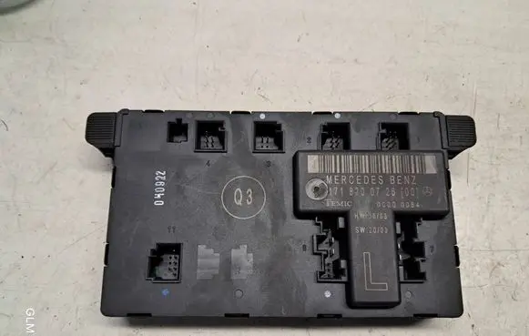 Mercedes-Benz SLK R171 Door control unit/module 1718200726