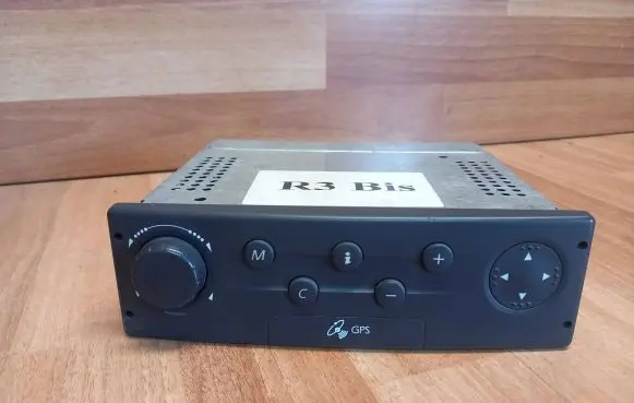 Renault Laguna II GPS navigation control unit/module 8200138590