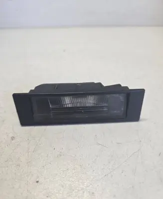 BMW 5 E39 Number plate light 7165735