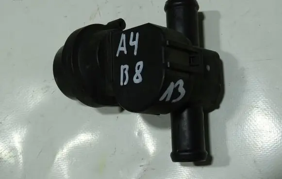 Audi Q5 SQ5 Coolant heater control valve 1J0819809