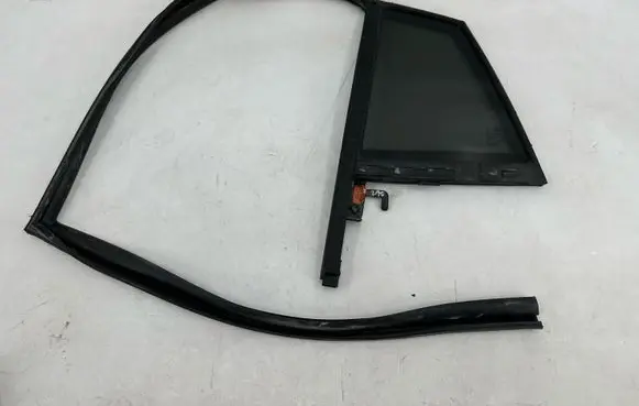 Hyundai Ioniq Rear side window 43R000399