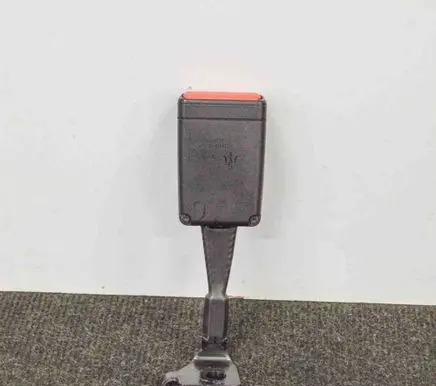 Maserati Ghibli Rear seatbelt buckle 670019029 622463000B