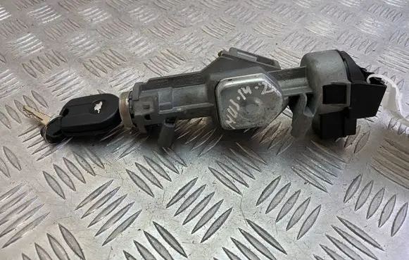 Ford Mustang V Ignition lock AA833F880A