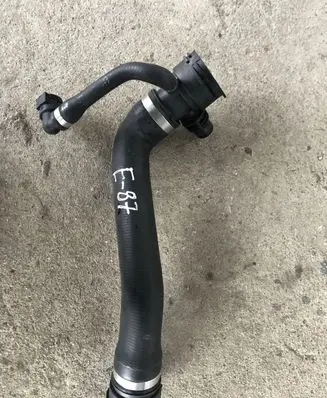 BMW 1 E81 E87 Engine coolant pipe/hose 17127796869 7796869