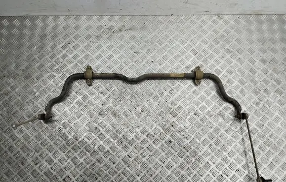 Mercedes-Benz B W246 W242 Front anti-roll bar/sway bar A2463203411