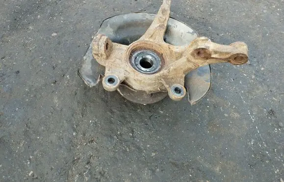 Honda CR-V Front wheel hub