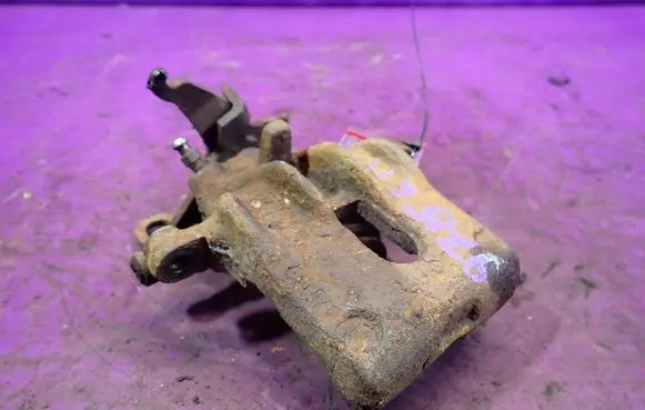 Ford Focus Rear brake caliper