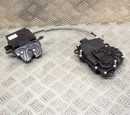 Land Rover Discovery 5 Tailgate/trunk/boot lock/catch/latch CPLA442A66AF DK62404C10AE