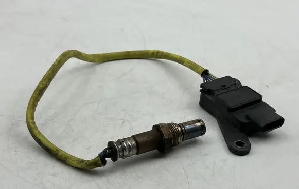 Mercedes-Benz C W206 Lambda probe sensor A0009055114 NS0005