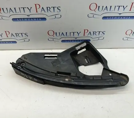 Volvo XC60 Headlight/headlamp mounting bracket 30763434