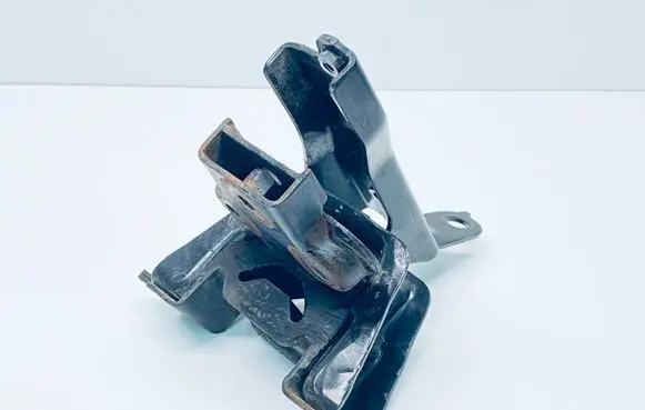 Toyota Aygo AB40 Gearbox mount 123720Q051
