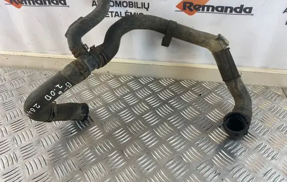 Volkswagen PASSAT B6 Engine coolant pipe/hose 1K0122291