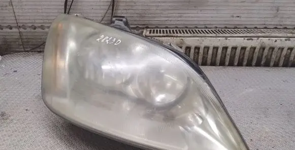 Ford C-MAX I Headlight/headlamp 270606R