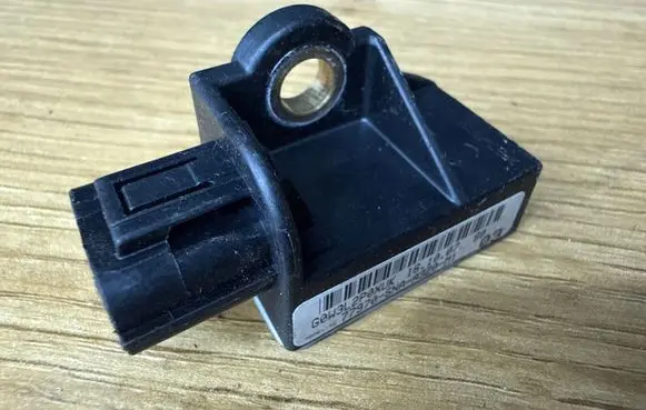 Honda Civic Airbag deployment crash/impact sensor 77970SNAA320M1
