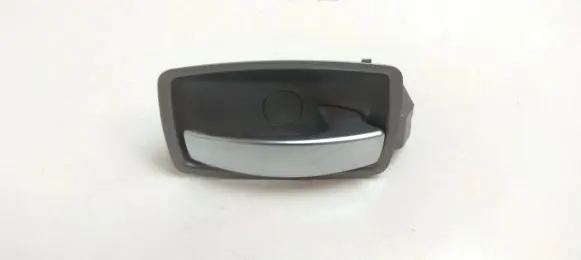 BMW 7 E65 E66 Front door interior handle 7024304 M8727