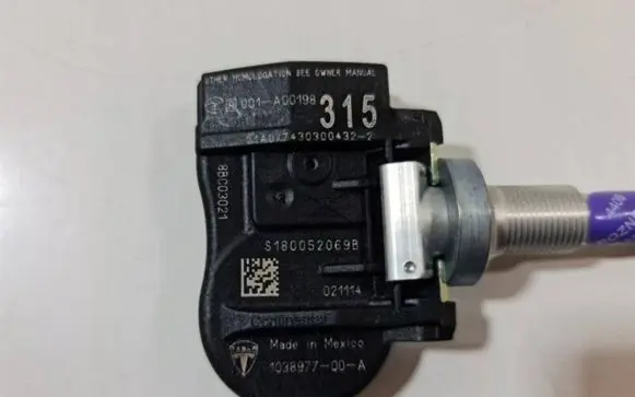 Tesla Model S Tire pressure sensor 1038977-00-A 103897700A 1038977