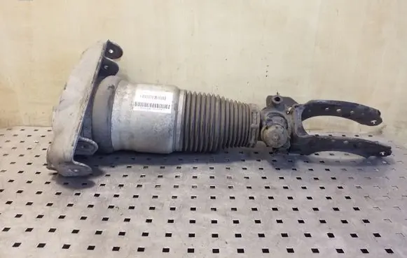 Audi Q7 4L Air suspension front shock absorber 7L8616039D