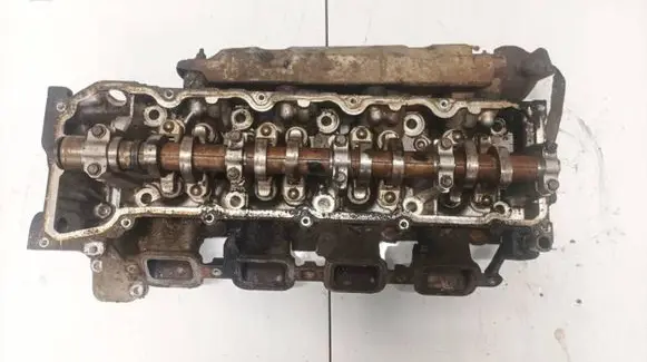 Engine head