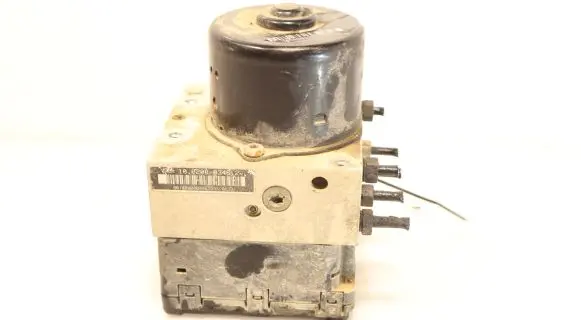 Volkswagen Golf IV ABS Pump