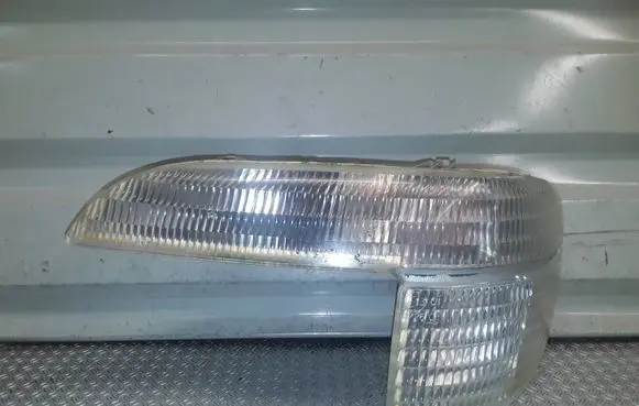 Ford Explorer Headlight/headlamp 