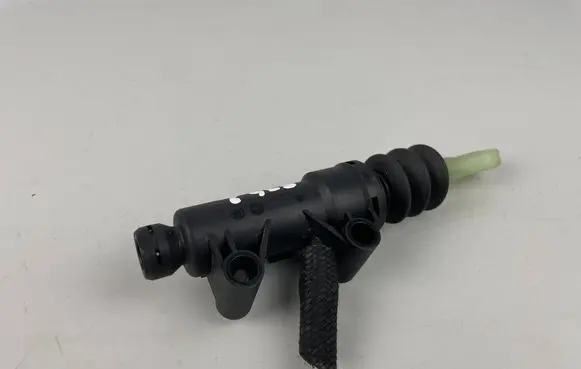 Mini One - Cooper F56 F55 Clutch master cylinder 6859178
