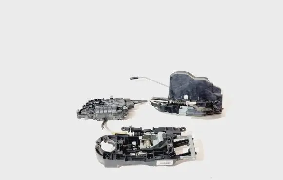 BMW 5 F10 F11 Rear door soft close latching motor 7154515 A053702 4153310400