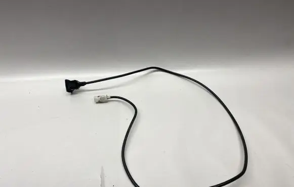 Mercedes-Benz GLA W156 X156 USB socket connector A1178200315 1178200315