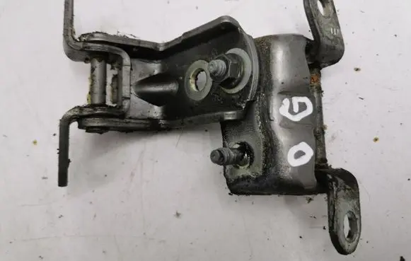 Rear door hinge set